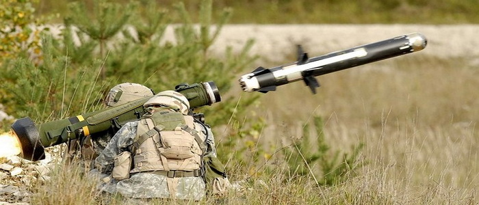 الولايات المتحدة توافق على بيع 150 صاروخًا من نوع Javelin إلى أوكرانيا.