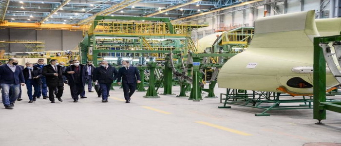 الإمارات | تشارك كمستثمر مالي في إنتاج طائرة روسية أسرع من الصوت.