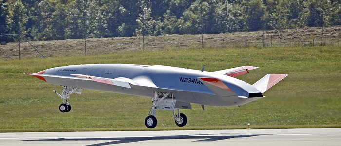 الولايات المتحدة | إختبار ناقلة الوقود الأمريكية غير المأهولة MQ-25 Stingray لمدة الرحلة.