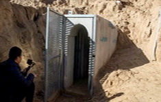 "القنابل الإسفنجية" سلاح إسرائيلي جديد من المرتقب إستخدامه في حرب أنفاق غزة. 