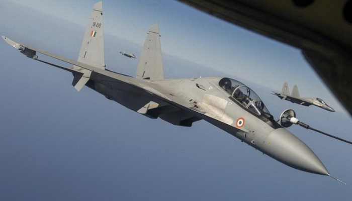الهند | صاروخ براهموس ماخ 3 الجديد يمنح مقاتلات Su-30MKI الروسية الصنع مدى عملياتي يصل لمسافة 2000 كيلومتر.