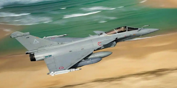 إندونيسيا | جاكرتا تتجه نحو مقاتلات Rafale التي تنتجها شركة داسو للطيران للبدء في تحديث قواتها الجوية .