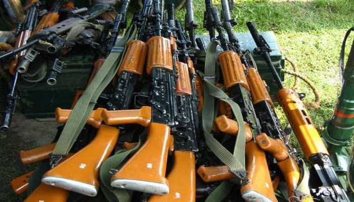 الهند تتخلى عن بندقيتها المحلية إينساس "INSAS" وتتسلح بكلاشينكوف АK-103.